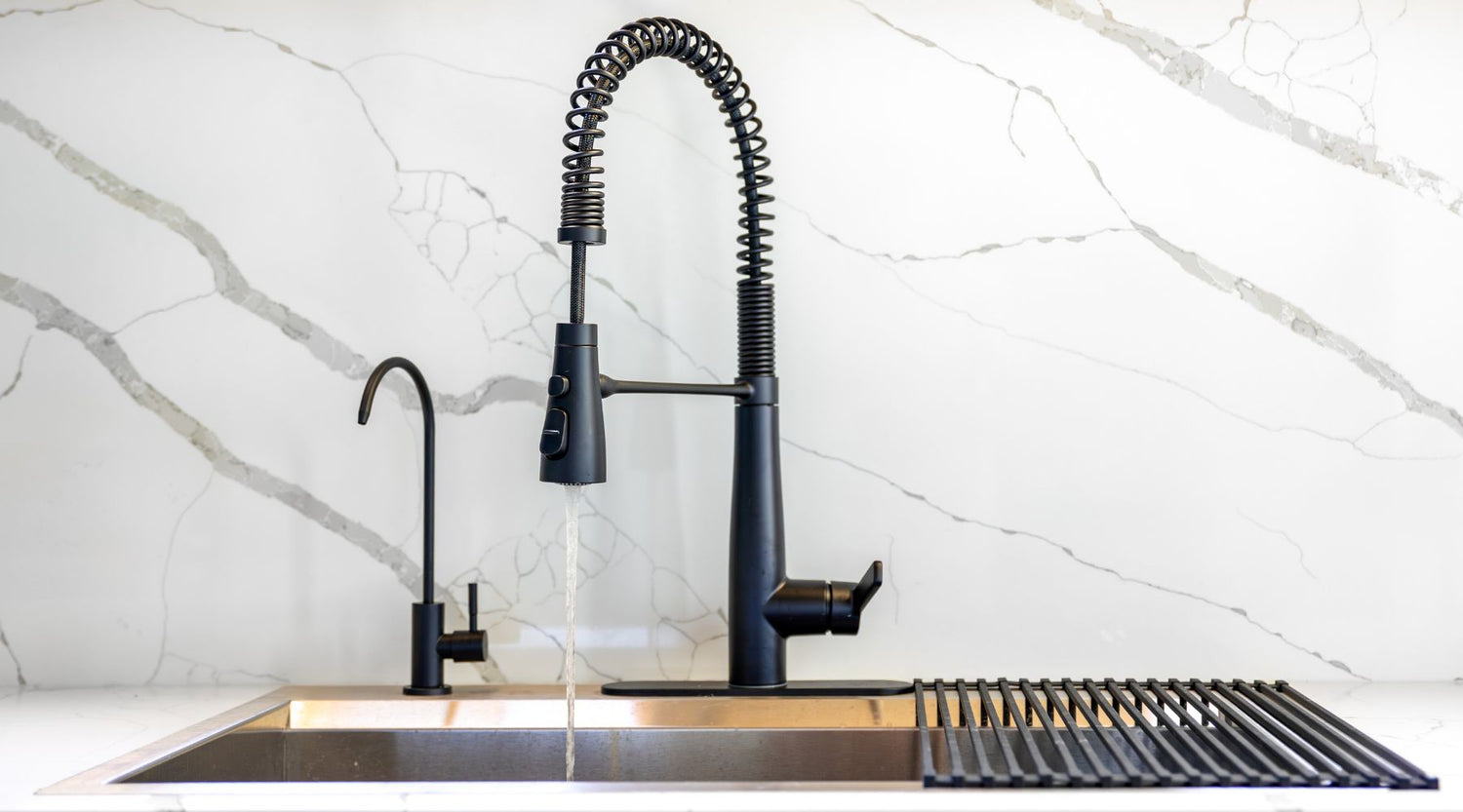Best Kitchen Faucets and Must-Have Add-Ons by Plumbing Deals