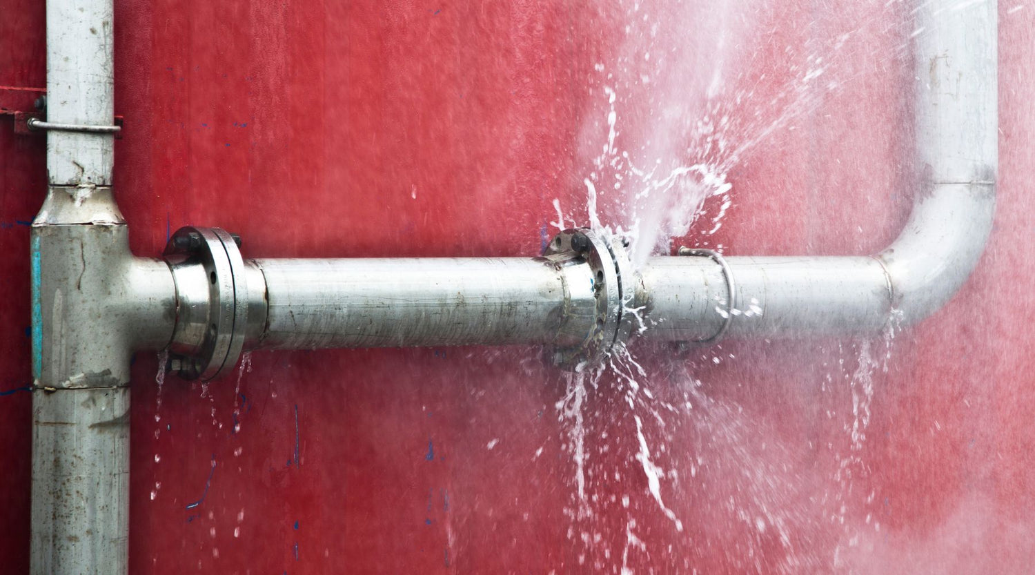 How to Repair a Burst Pipe by Plumbing Deals