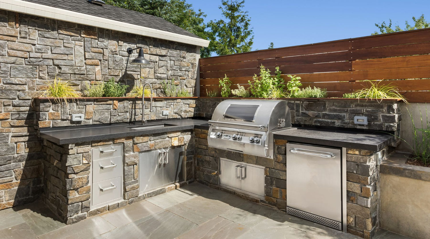 Top Sinks and Faucets for Outdoor Bars and Patio Kitchens in 2026 by Plumbing Deals