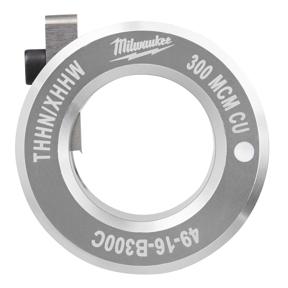 Milwaukee 300 MCM copper wire bushing with metal setscrew and mounting lug.