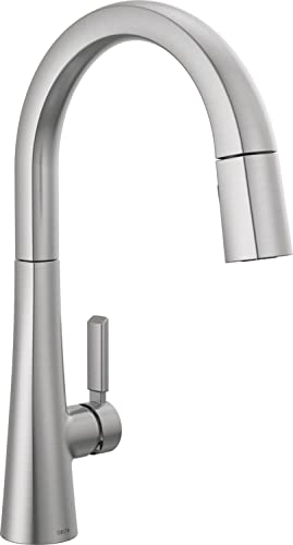 Chrome single handle pull-down kitchen faucet with curved spout and spray head.