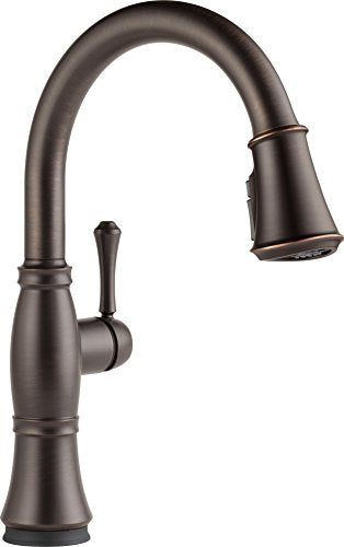 Delta Cassidy Single Handle Pull-Down Kitchen Faucet with Touch2O & ShieldSpray Technologies