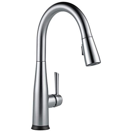 Delta Essa Single Handle Pull-Down Kitchen Faucet with Touch2O Technology