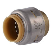 Brass push-fit end cap with gray metal collar and tan polymer insert, showing shark-bite logo and model number.