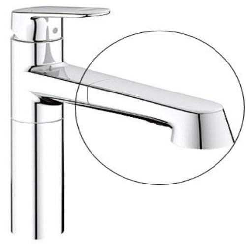 Chrome pull-out spray head with flexible hose for kitchen or bathroom faucet replacement.