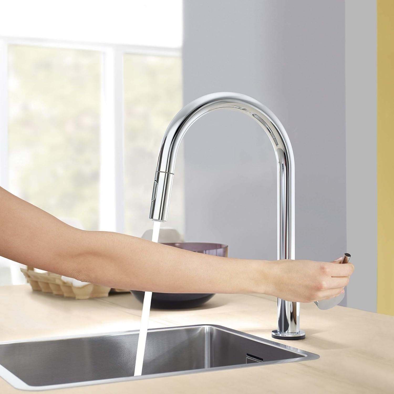 Grohe 31378003 Minta Single-Handle Pull-Down Kitchen Faucet Dual Spray 1.75 GPM In Starlight Chrome Finish