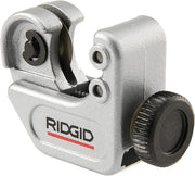 RIDGID close quarters tubing cutter with adjustable wheel knob and cutting head on silver metal body.