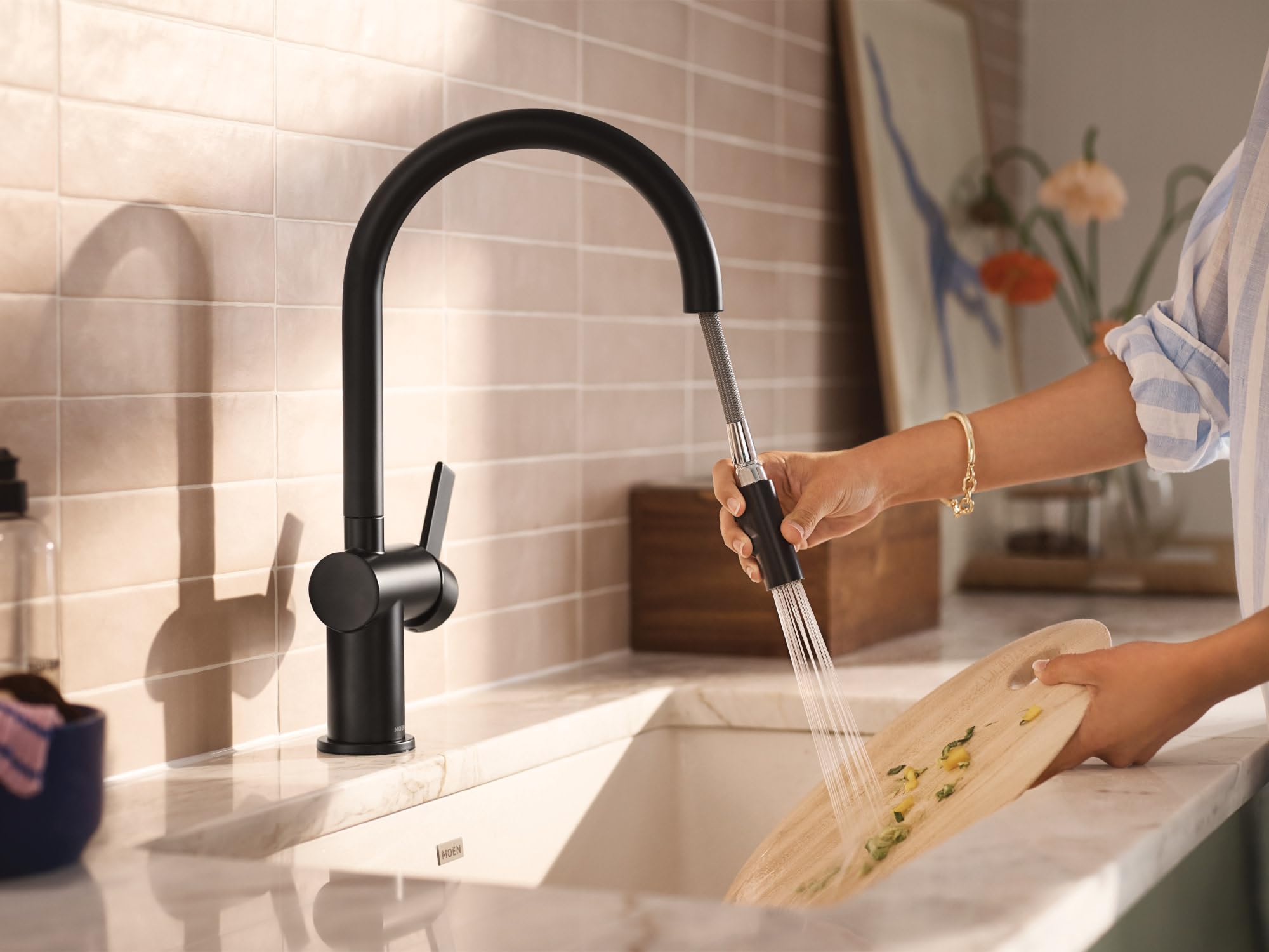 Moen Cia Pulldown Kitchen Faucet with Power Boost Includes Optional and Accents with in Matte Black - 7622BL