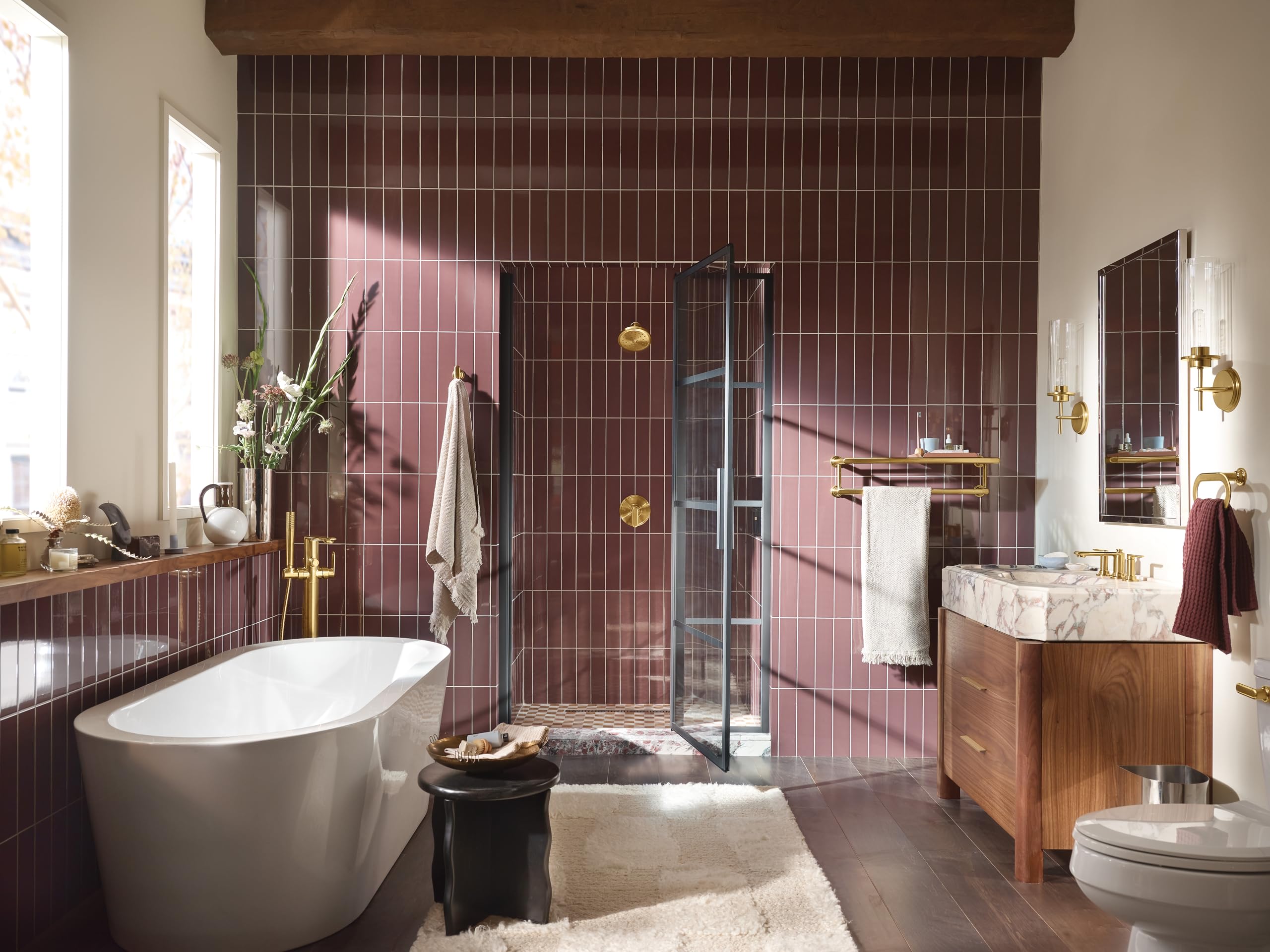 Moen Greenfield One Handle Freestanding Floor Mount Tub Filler with Handshower Bathtub Faucet with Removable Wand in Brushed Gold - 620BG