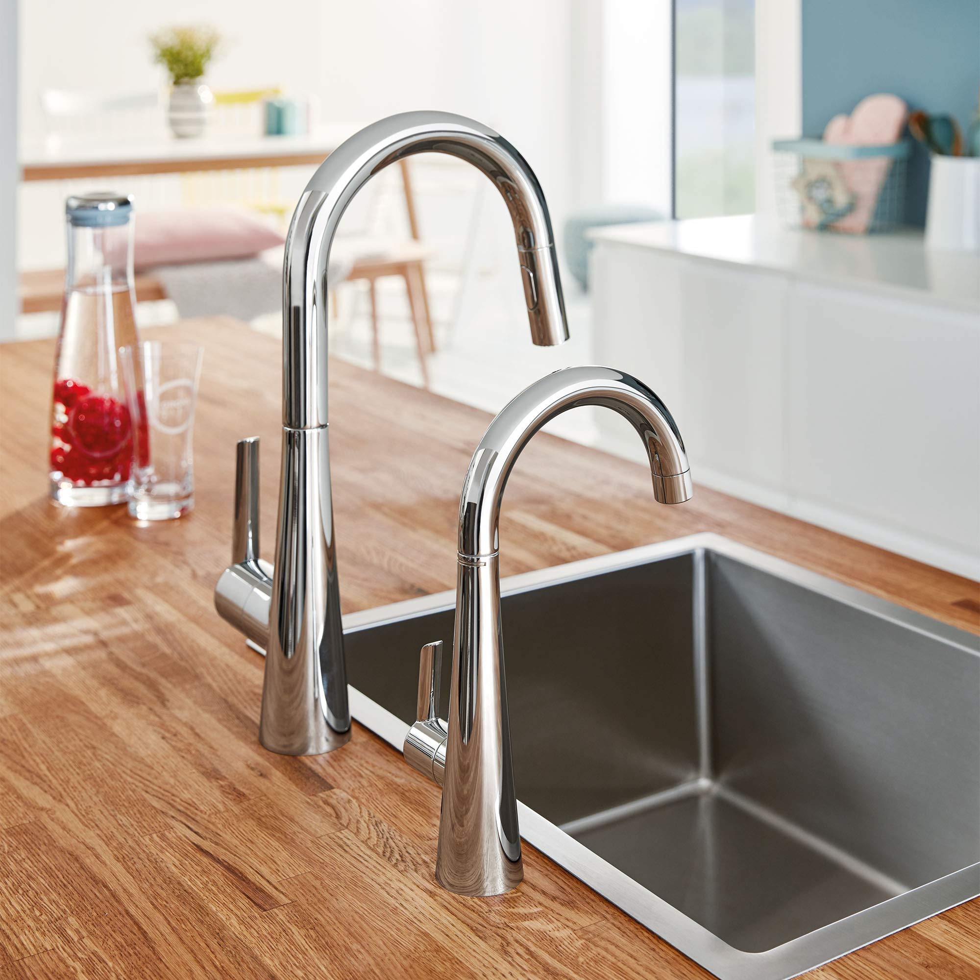 Grohe Zedra 32283003 Single-Handle Pull Down Dual Spray Prep Faucet 1.75 GPM in Grohe Chrome