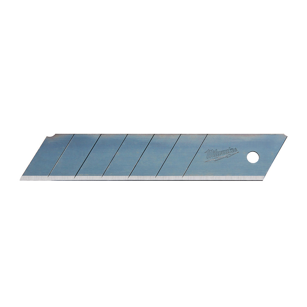 Blue snap blade with segmented cutting sections and white retention hole, Milwaukee branding visible.
