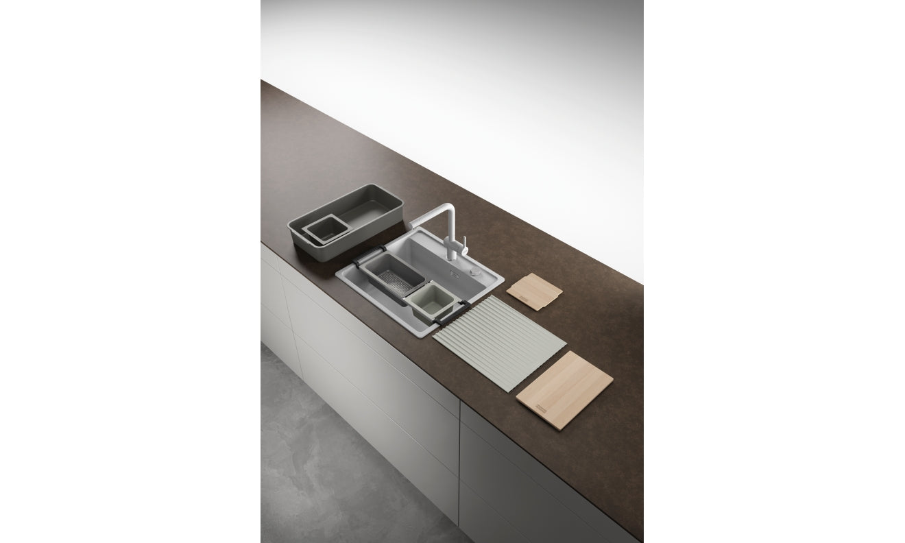 Franke AIUS300 Universal Accessory System Level 3 with black container, gray dividers, white handle, and wood-finish accessor