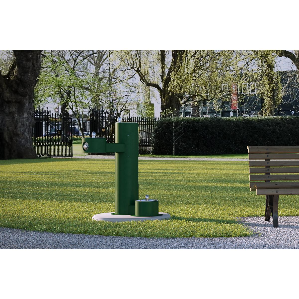 Elkay Outdoor Bi-Level Pedestal Fountain with Pet Station Non-Filtered Non-Refrigerated Evergreen