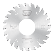 Circular saw blade with multiple conical teeth around the edge, center hole, and Freud branding, made in Italy.