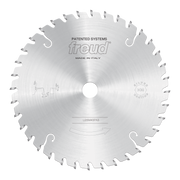 Freud 200mm conical scoring saw blade with carbide teeth and center hole, marked "Made in Italy."
