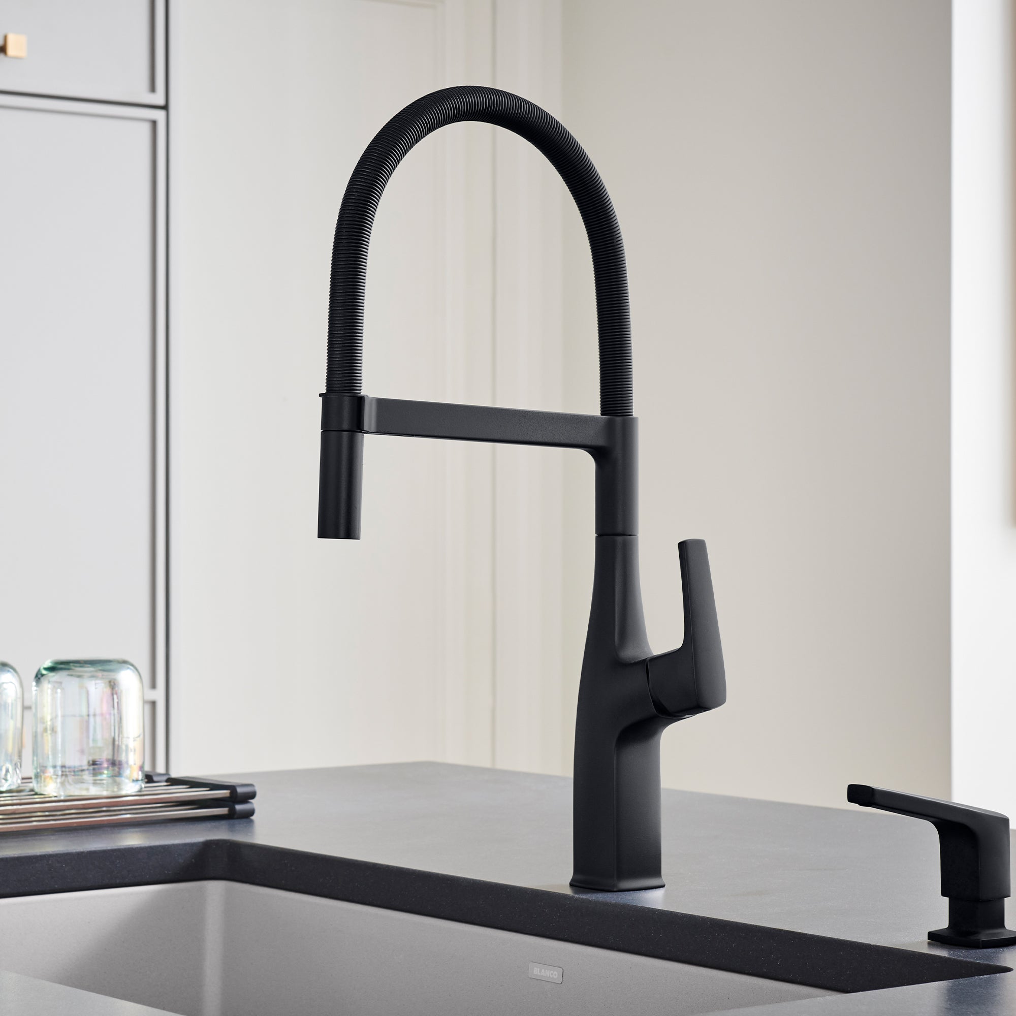 Blanco 443019: Rivana Collection Semi-Pro Kitchen Faucet 1.5 GPM - Matte Black