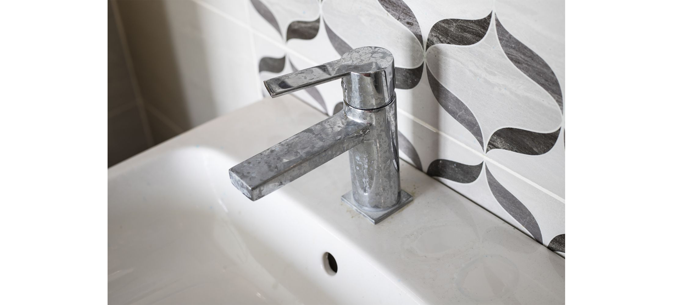 faucet-how-to-tell-needs-cleaning.png