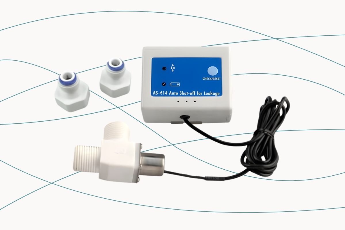 The leak detector unit and auto shut-off parts that come with the Mountain Plumbing MT6LD Leak Detector and Auto Shutoff Valve on a plain background